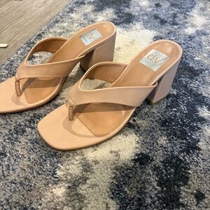 Dolce Vita Tan Heels with Chunky Block Heel and Minimalist Design